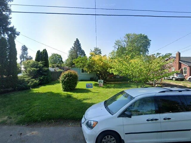 House image located at Portland, OR 97218