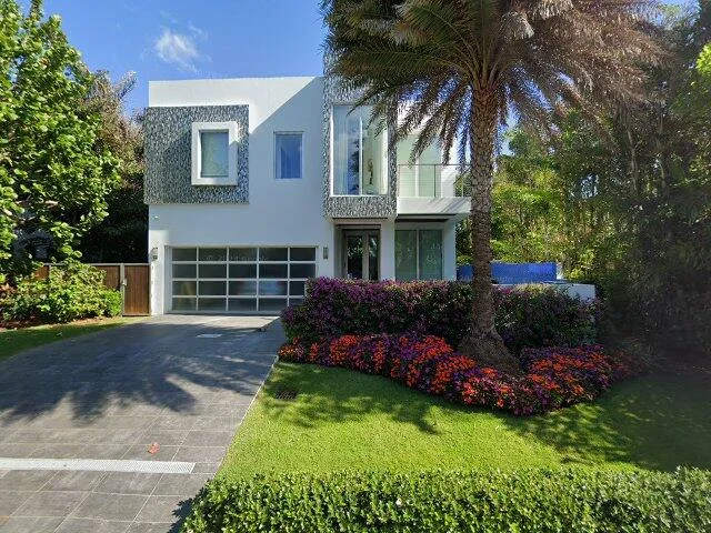 House image located at Boynton Beach, FL 33435