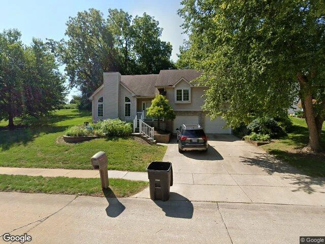 House image located at Rock Island, IL 61201