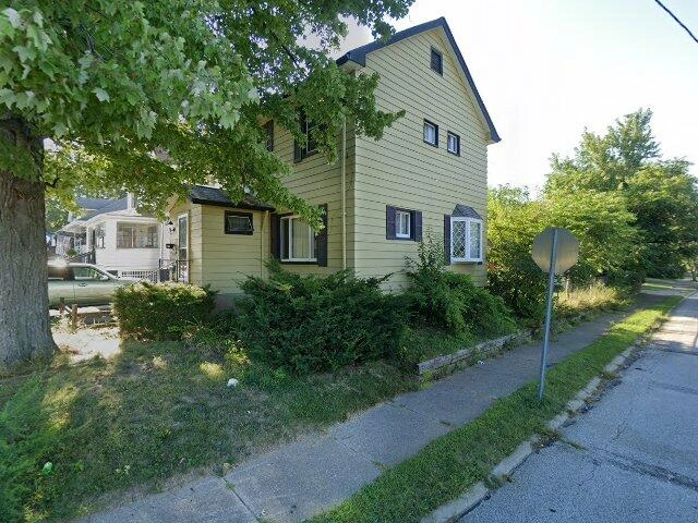 House image located at Cleveland, OH 44125