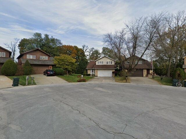 House image located at Downers Grove, IL 60516