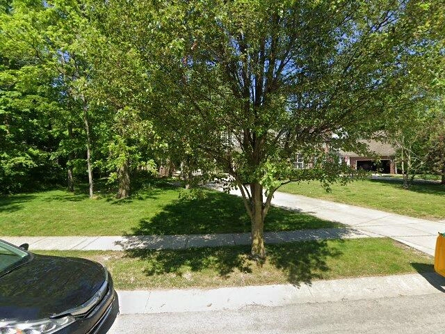 House image located at Zionsville, IN 46077