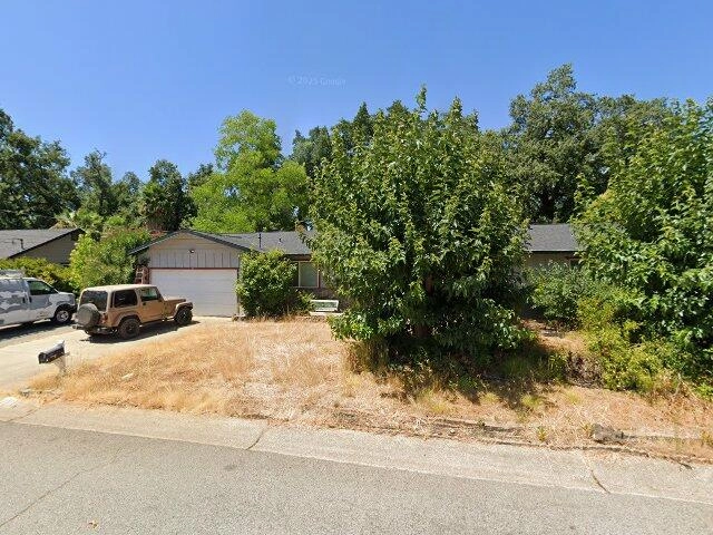 House image located at Redding, CA 96002