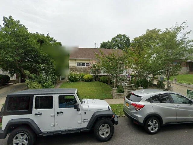 House image located at Oakland Gardens, NY 11364