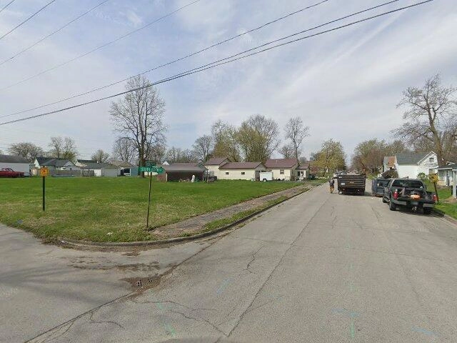 House image located at Elwood, IN 46036