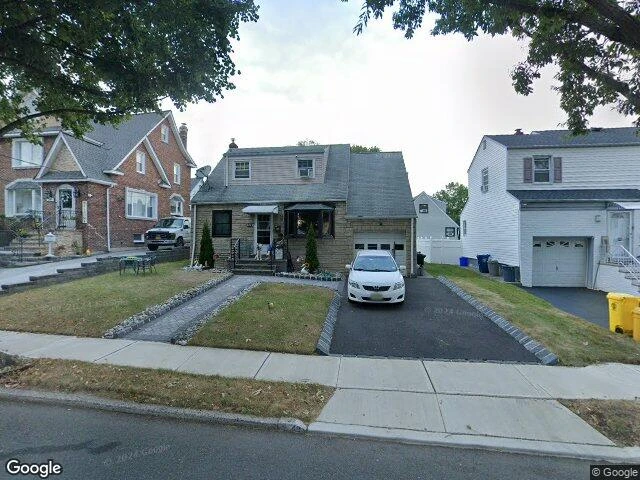 House image located at Teaneck, NJ 07666