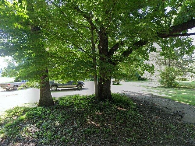 House image located at Niles, MI 49120