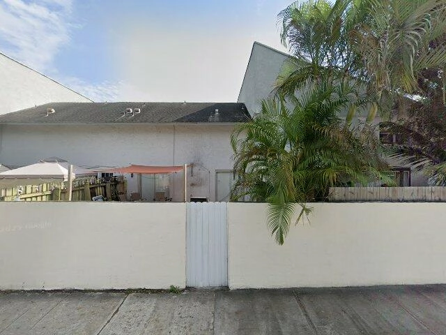 House image located at Miami, FL 33193