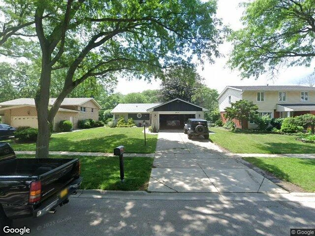 House image located at Mount Prospect, IL 60056