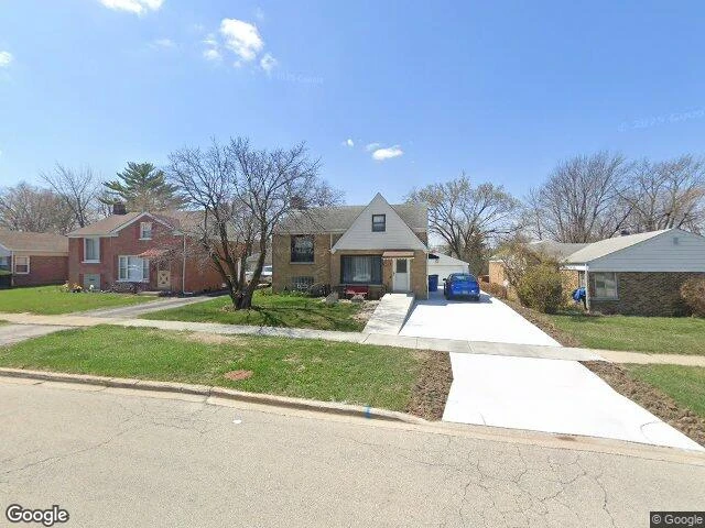 House image located at Hillside, IL 60162