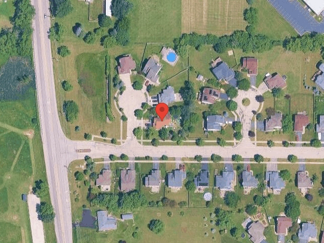 House image located at Round Lake, IL 60073
