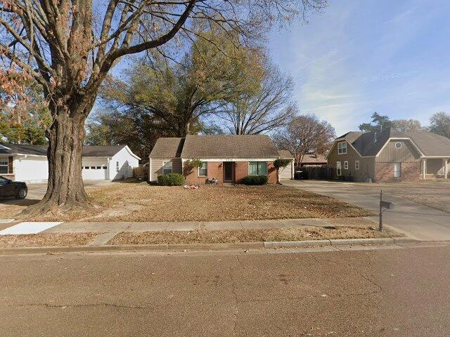 House image located at Memphis, TN 38134