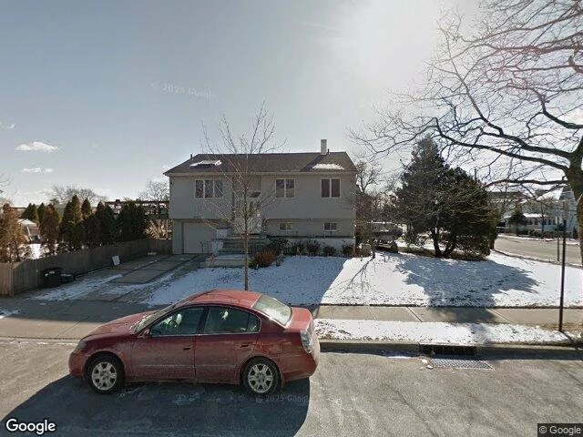 House image located at Freeport, NY 11520