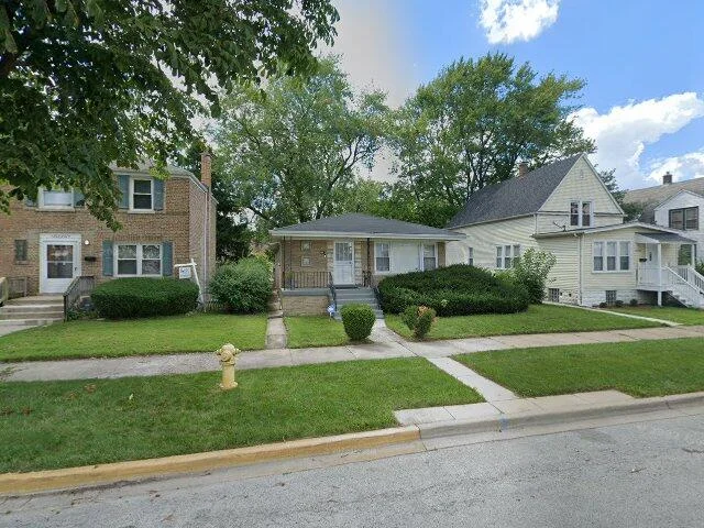 House image located at Riverdale, IL 60827