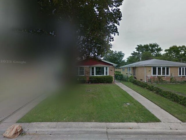 House image located at Skokie, IL 60076