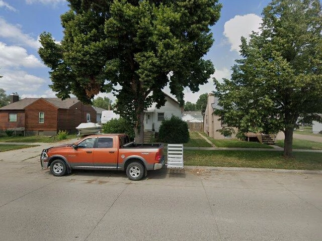 House image located at Mandan, ND 58554