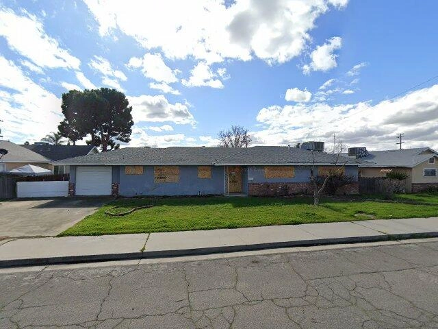 House image located at Selma, CA 93662