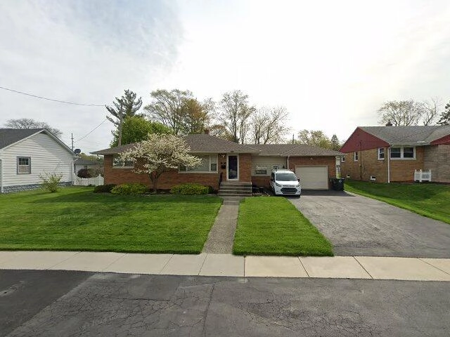 House image located at Hobart, IN 46342