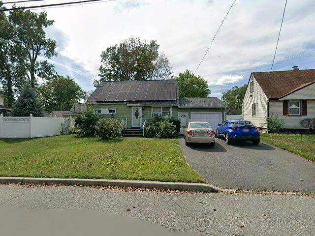 House image located at Edison, NJ 08817