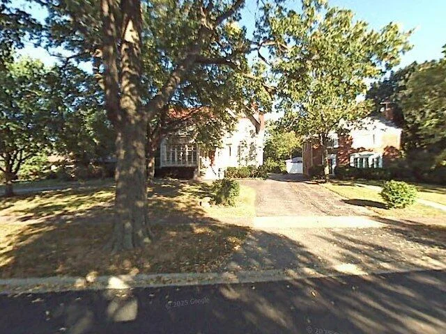 House image located at Riverside, IL 60546