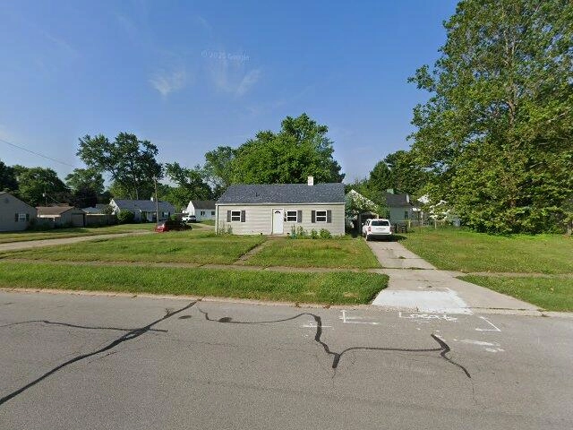 House image located at South Bend, IN 46614