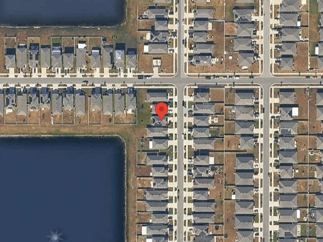House image located at Ruskin, FL 33570