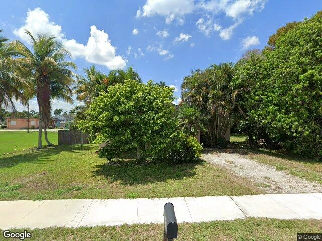 House image located at Belle Glade, FL 33430