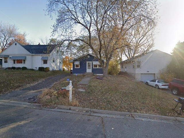 House image located at South Saint Paul, MN 55075