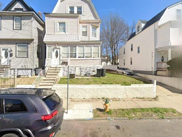 House image located at Newark, NJ 07106