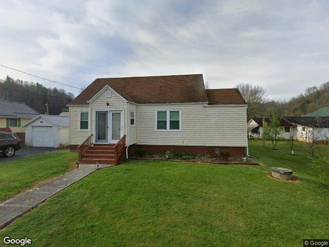 House image located at Roan Mountain, TN 37687
