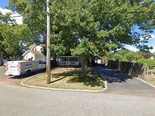 House image located at West Babylon, NY 11704