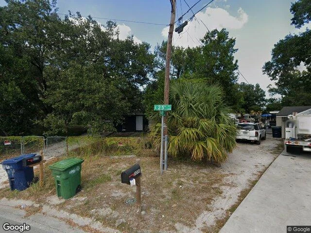 House image located at Tampa, FL 33605