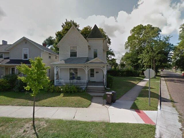 House image located at South Bend, IN 46601