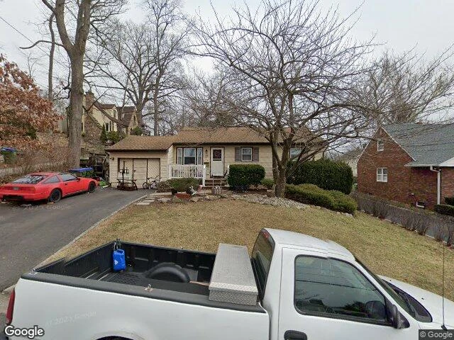 House image located at Edison, NJ 08837