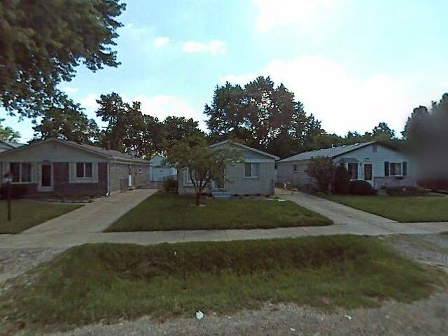 House image located at Romulus, MI 48174