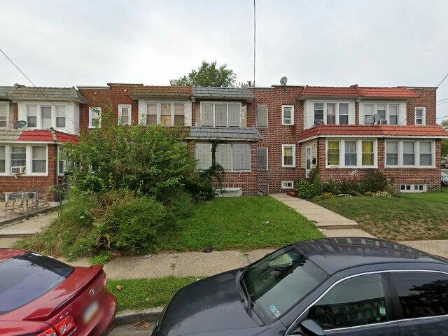 House image located at Camden, NJ 08105