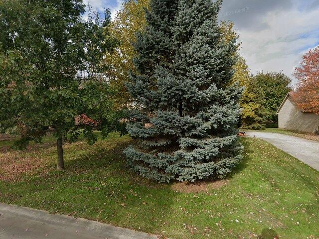 House image located at Farmington, MI 48335