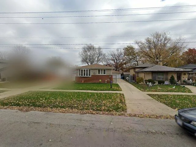 House image located at Midlothian, IL 60445