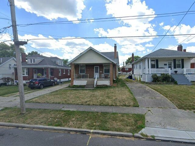 House image located at Cincinnati, OH 45211
