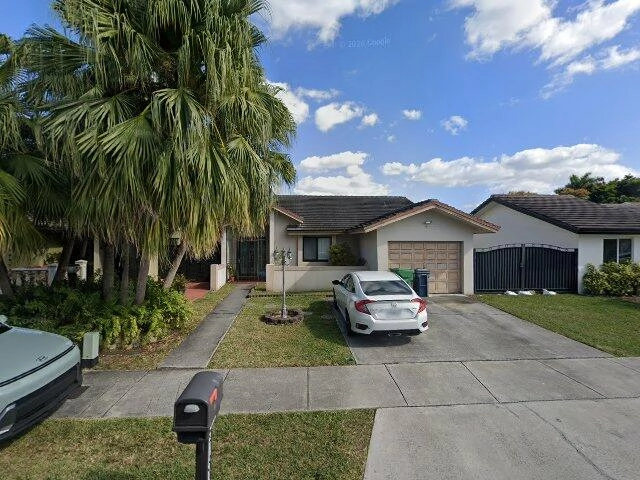 House image located at Miami, FL 33193