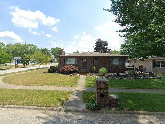 House image located at Michigan City, IN 46360