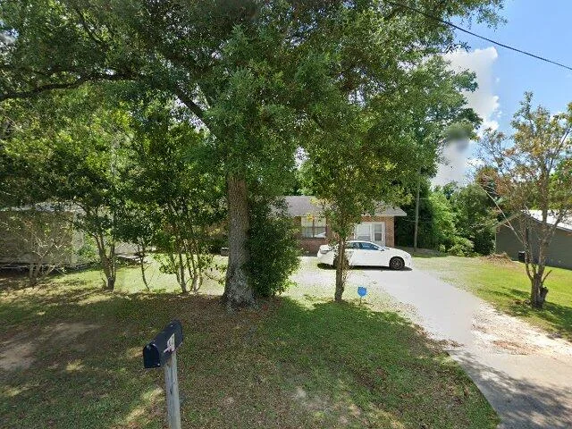 House image located at Marianna, FL 32448