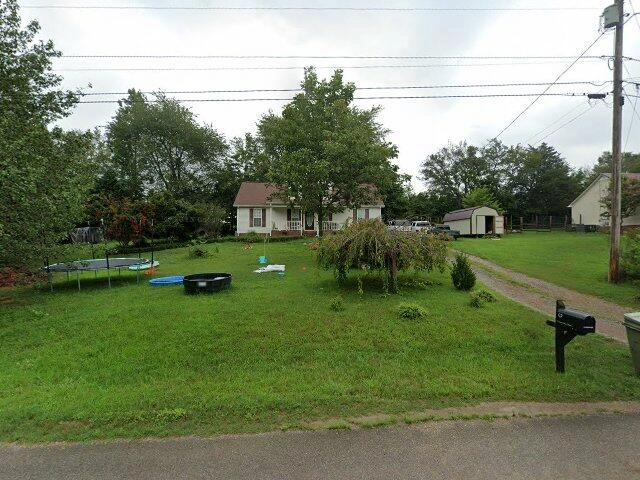 House image located at Fayetteville, TN 37334