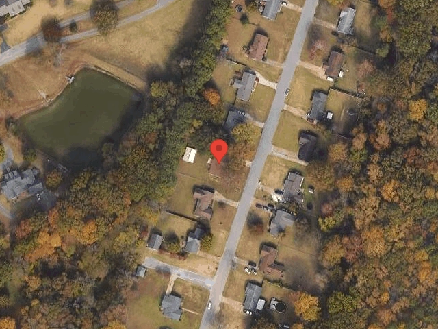 House image located at Rochester, MI 48309