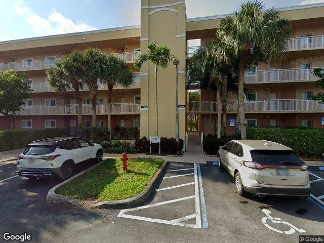 House image located at Lake Worth, FL 33467