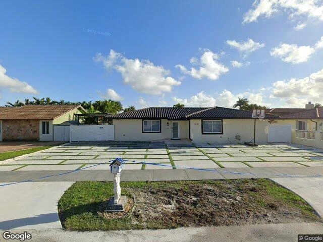 House image located at Miami, FL 33182