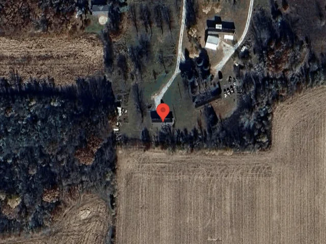 House image located at Medaryville, IN 47957