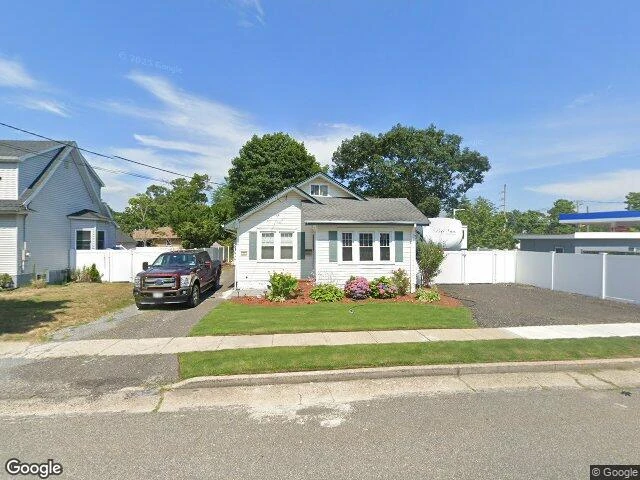 House image located at Patchogue, NY 11772