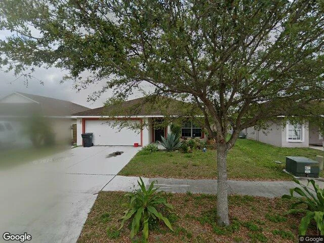 House image located at Wimauma, FL 33598