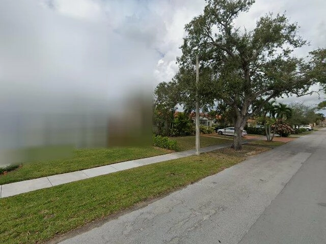 House image located at Miami, FL 33165